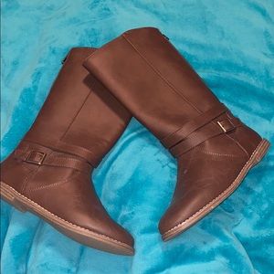 Brown tall boots